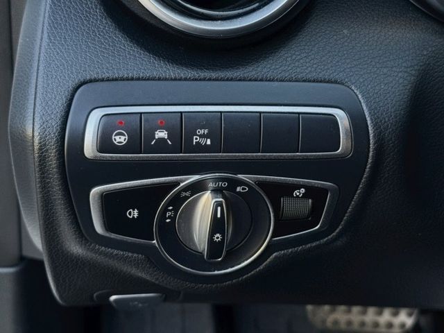 AMG C43 4MATIC 認證漂亮車  小改款外觀再進化  配備齊全改裝點綴漂亮  第14張相片
