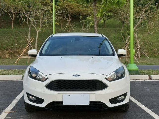 Focus 1.6 汽油時尚型 原鈑 安全的便宜代步車 小排量輕鬆保養省油  第3張相片