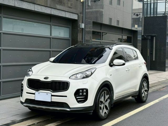 Sportage GT line 外型運動有型耐看 配備豐富一應俱全 空間實用性大 通勤代步與家人假日出遊的好選擇  第1張相片