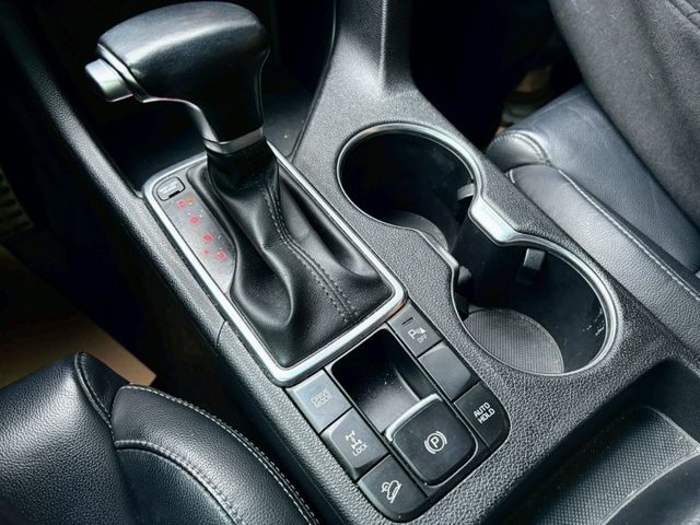 Sportage GT line 外型運動有型耐看 配備豐富一應俱全 空間實用性大 通勤代步與家人假日出遊的好選擇  第11張相片