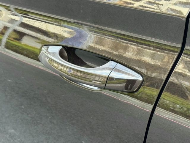 Kodiaq 4x4 原鈑 歐系休旅 空間寬敞實用 操控穩健省油 配備完整安全輔助 是家庭出遊 通勤與長途旅行的好選擇  第6張相片