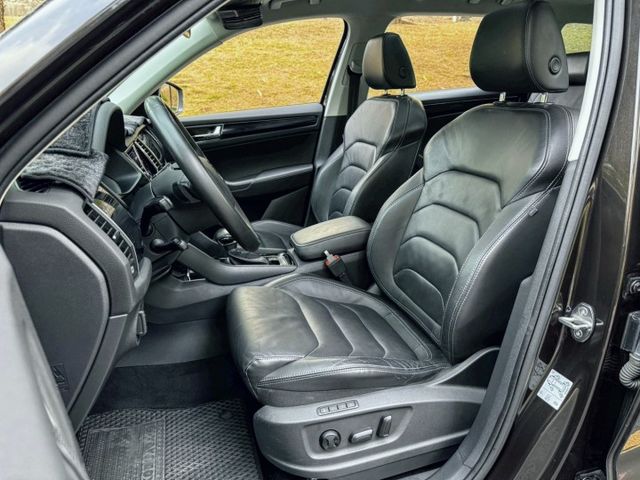 Kodiaq 4x4 原鈑 歐系休旅 空間寬敞實用 操控穩健省油 配備完整安全輔助 是家庭出遊 通勤與長途旅行的好選擇  第8張相片