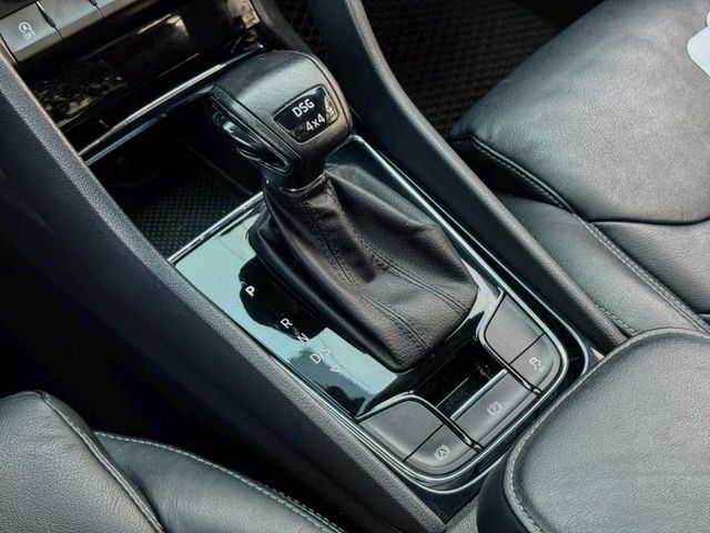 Kodiaq 4x4 原鈑 歐系休旅 空間寬敞實用 操控穩健省油 配備完整安全輔助 是家庭出遊 通勤與長途旅行的好選擇  第13張相片