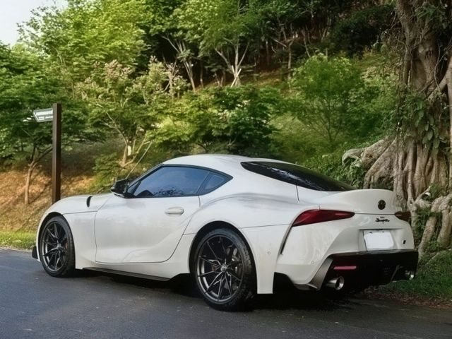 GR Supra 3.0T Premium AT 自排 搭載直六渦輪引擎 強悍馬力與熱血 短軸後驅設定 操控俐落精準  第2張相片