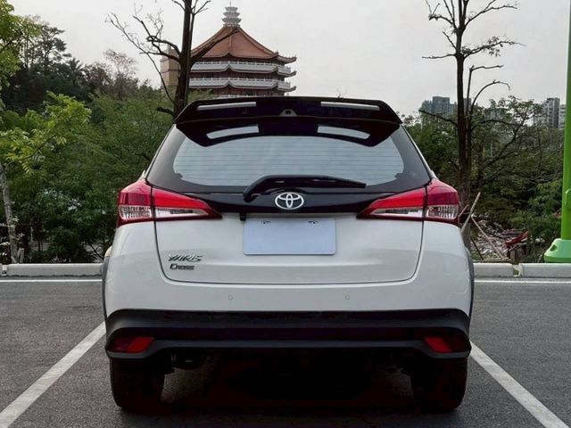 Yaris Crossover 經典版 原鈑 都會小休旅代表作 車身靈活好停車 搭配省油動力與高底盤視野 開起來輕鬆順手  第3張相片