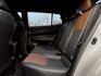 Yaris Crossover 經典版 原鈑 都會小休旅代表作 車身靈活好停車 搭配省油動力與高底盤視野 開起來輕鬆順手  第7張縮圖