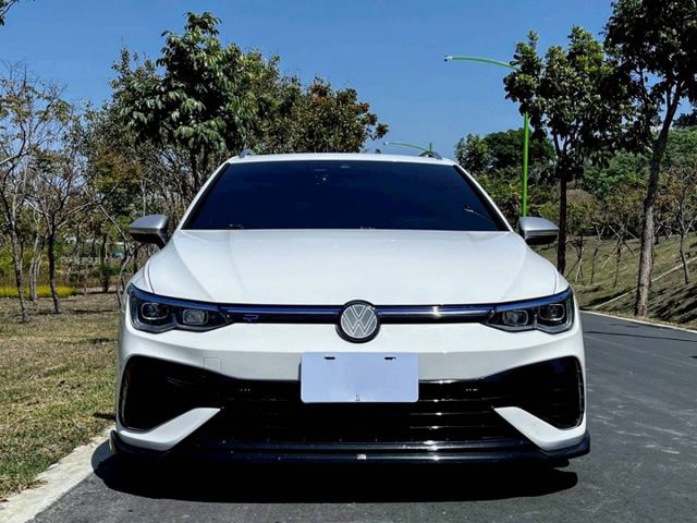 Golf Variant R 改裝估計超過50萬 性能與空間一次到位 四驅操控熱血帶勁 旅行車的實用兼具駕馭樂趣  第3張相片