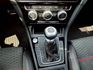 GTI Performance 大P 認證車 鋼炮魅力十足 渦輪動力飽滿 操控靈活帶勁 經典掀背外型配空間 熱血駕馭  第13張縮圖