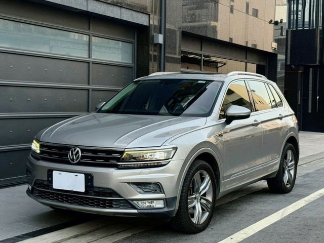 Tiguan 330Tsi 扎實的底盤配上穩定操控 空間實用且乘坐舒適 是兼顧家庭日常使用與長途出遊需求好選擇  第1張相片