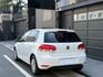 Golf 掀背經典代表 操控靈活 底盤紮實 車室質感出色 兼顧通勤便利與駕馭樂趣 實用與品味兼具  第2張縮圖
