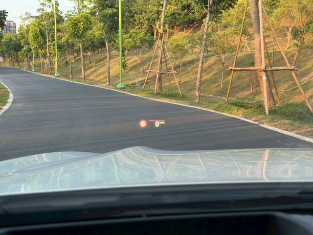 M850 GC Xdrive 原鈑 V8雙渦輪強悍性能結合四門跑房車姿態 豪華內裝 霸氣外型 氣場與熱血駕馭兼具  第8張相片