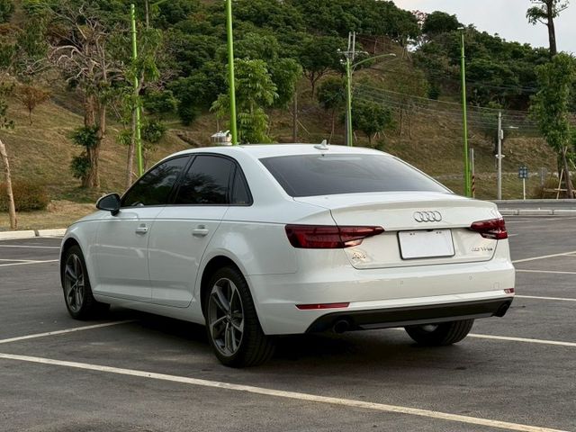 A4 40TFSI 原鈑件 車道維持.盲點.數位儀表.導航.感應尾門.配備眾多  第2張相片