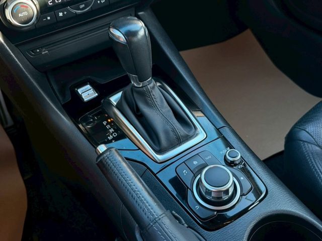 Mazda3 尊榮安全版 認證車 魂動再進化  小改款安全配備齊全  第12張相片