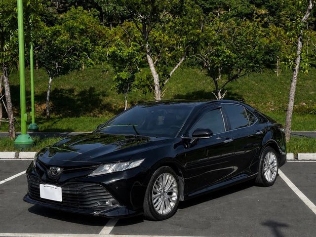 Camry 2.5 汽油豪華 原鈑  日本進口TNGA底盤、純汽油無大電池顧慮、超值甜甜價  第1張相片