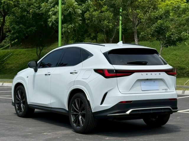 NX350 認證  全新LSS 3.0+輔助駕駛系統更智慧  頂級馬克列文森音響  第2張相片