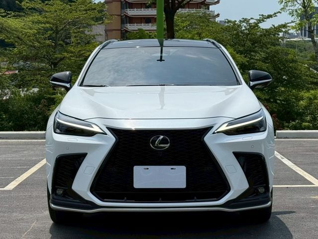 NX350 認證  全新LSS 3.0+輔助駕駛系統更智慧  頂級馬克列文森音響  第3張相片
