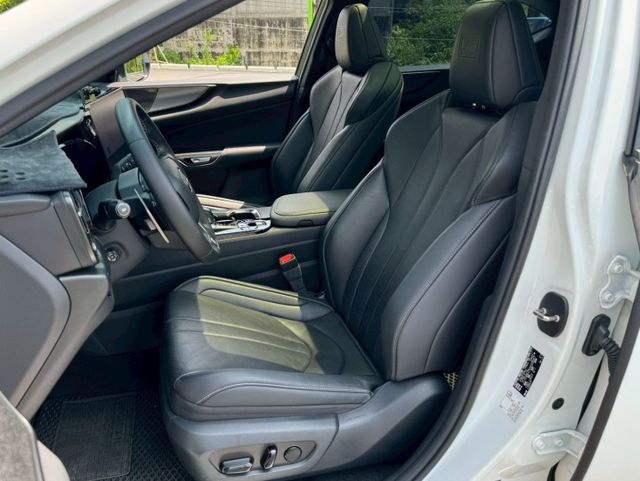 NX350 認證  全新LSS 3.0+輔助駕駛系統更智慧  頂級馬克列文森音響  第7張相片