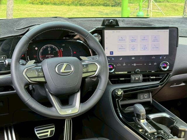 NX350 認證  全新LSS 3.0+輔助駕駛系統更智慧  頂級馬克列文森音響  第9張相片