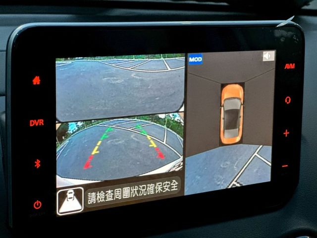 Sentra 尊爵 原鈑 油耗保養省經濟又實惠  時尚外型年輕化  適合首購與家庭使用  第16張相片