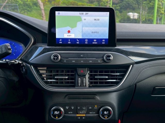 Kuga  250 AWD  ST-Line X 原鈑  Co-Pilot360・AWD四驅旗艦・B&O音響  第12張相片