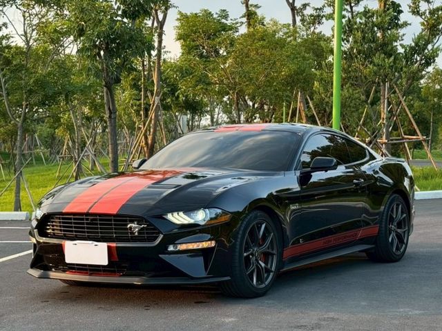 Mustang HP 2.3 低里程認證車  稀有雙門肌肉車  原廠標配就很讚  第1張相片