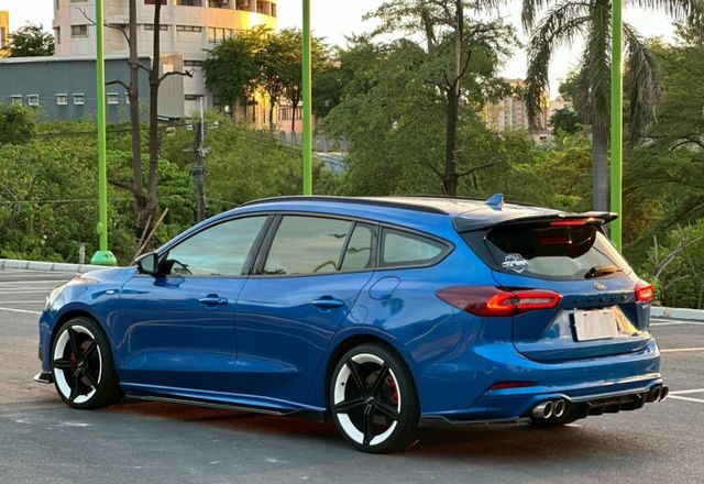 Focus Wagon ST-Line V版  原鈑   里程極低   原廠保固至2029(3+3加值型保固)  第2張相片