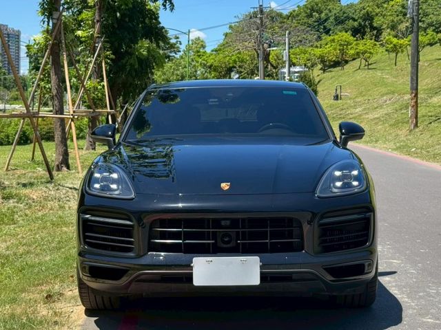 Cayenne Coupe 原鈑  低里程  配備升級多ACC跟車、盲點  第3張相片