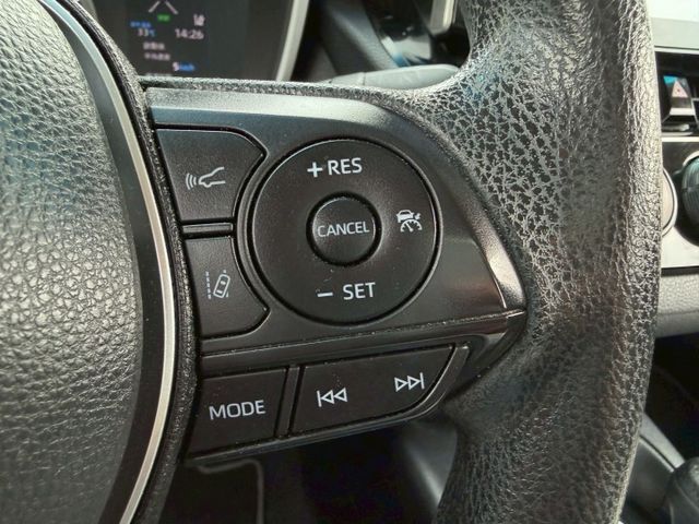 Altis 豪華 原版 外型俐落耐看 空間寬敞舒適 搭配省油耐用的動力表現 保養便利 妥善率佳 兼顧通勤與家庭代步需求  第8張相片