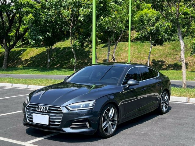 A5 Sportback 45TFSI  Quattro 原鈑  帥氣四門斜背造型  第1張相片