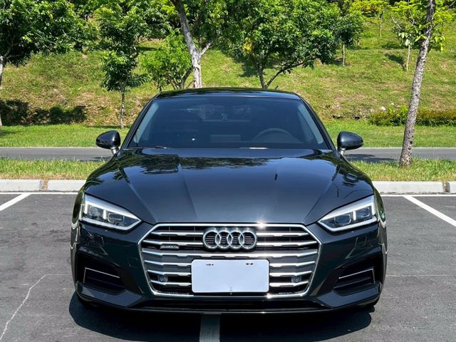 A5 Sportback 45TFSI  Quattro 原鈑  帥氣四門斜背造型  第3張相片