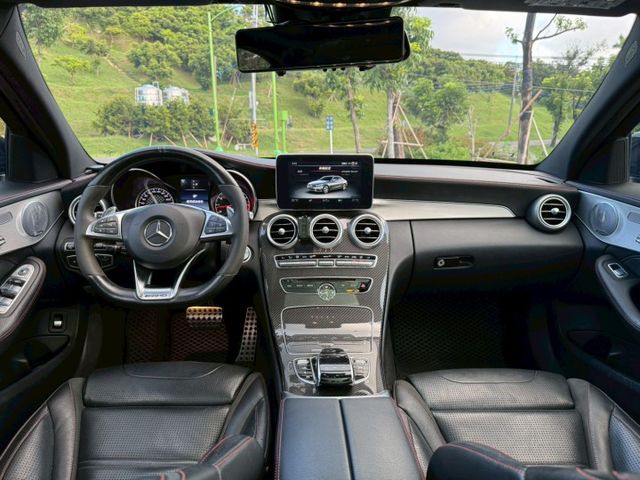 C43 原鈑  完美平衡 V6 引擎與駕馭樂趣  CP值最高  第6張相片