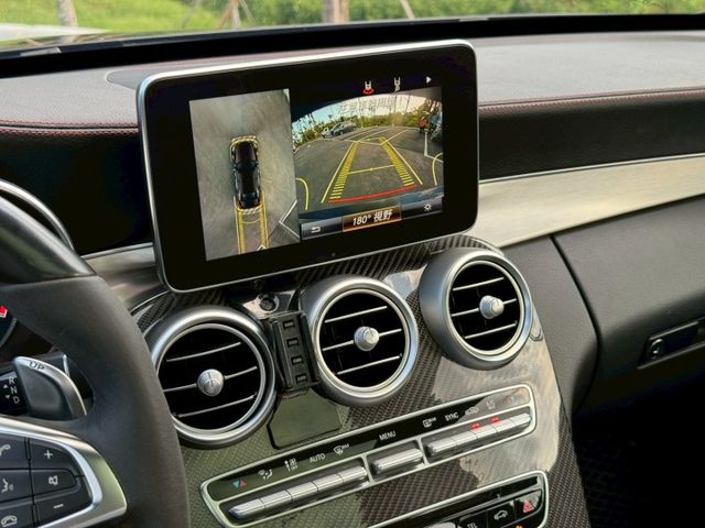 C43 原鈑  完美平衡 V6 引擎與駕馭樂趣  CP值最高  第11張相片