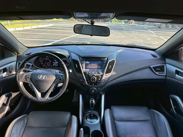 Veloster Turbo 漂亮認證車  韓國進口三門小鋼炮  186P大馬力  第7張相片