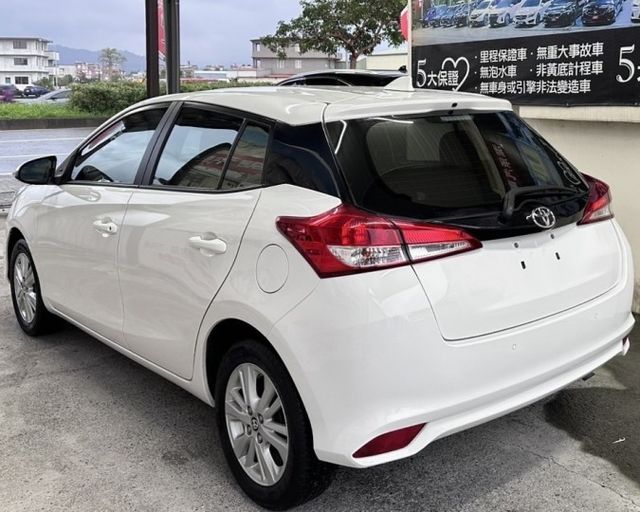 潔承汽車｜YARIS｜1.5｜省油｜省稅｜全新安卓機｜實跑6.4萬｜YES認證  第5張相片