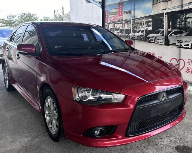 潔承汽車｜Lancer Sportback｜1.8｜日本原裝｜吸睛美型｜省稅｜原鈑件｜YES認證  第3張相片