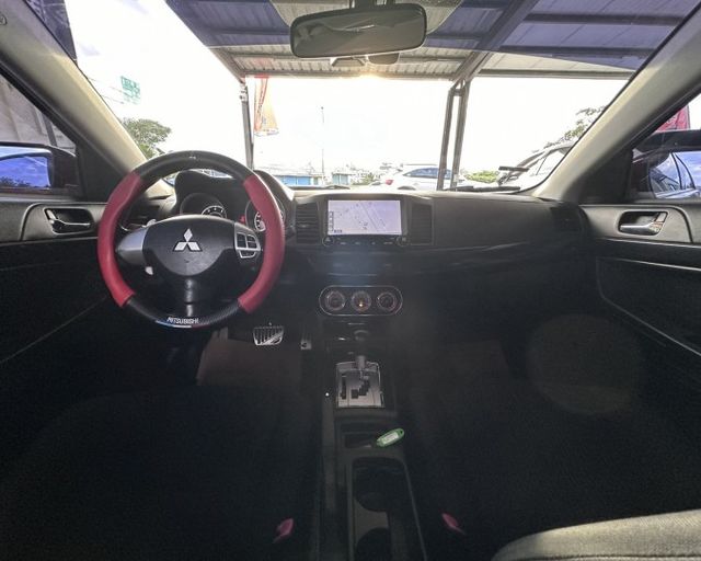 潔承汽車｜Lancer Sportback｜1.8｜日本原裝｜吸睛美型｜省稅｜原鈑件｜YES認證  第18張相片