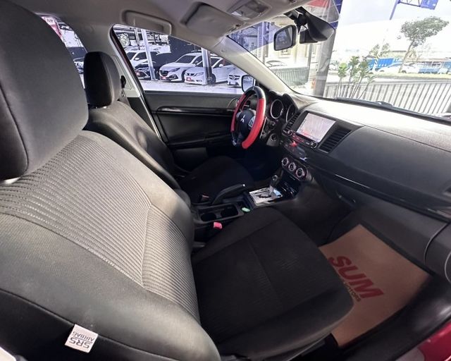 潔承汽車｜Lancer Sportback｜1.8｜日本原裝｜吸睛美型｜省稅｜原鈑件｜YES認證  第19張相片