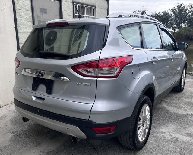 潔承汽車｜KUGA｜1.5｜時尚型｜全景天窗｜全車原鈑件｜YES認證  第5張相片