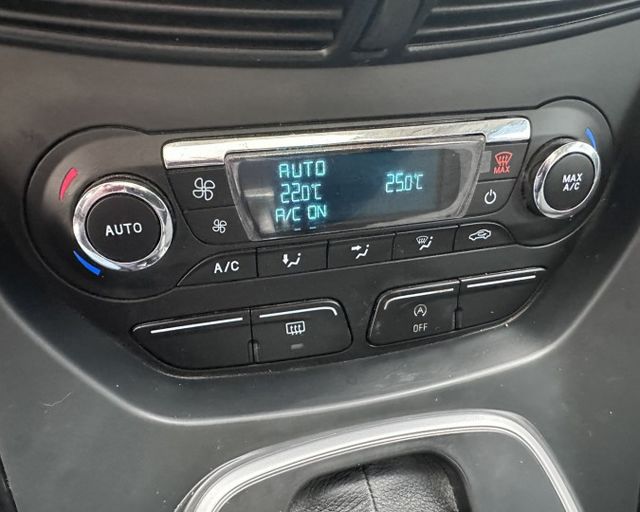 潔承汽車｜KUGA｜1.5｜時尚型｜全景天窗｜全車原鈑件｜YES認證  第10張相片