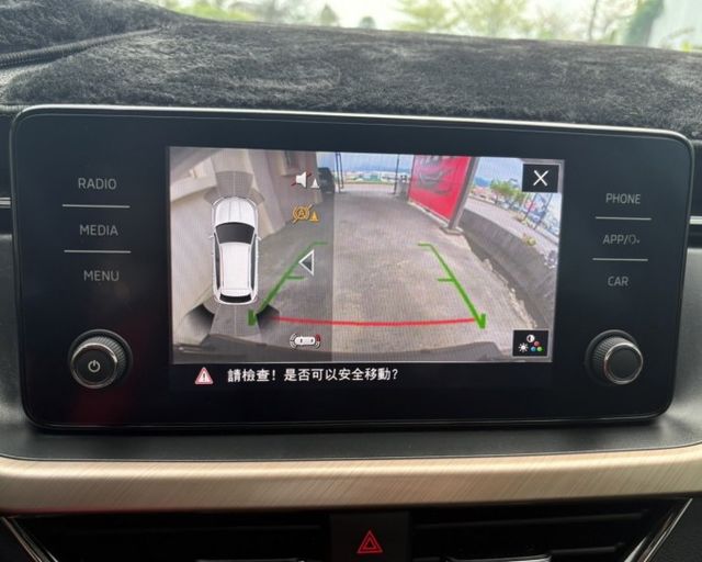 潔承汽車｜2022｜Kamiq｜1.0｜豪華動能版｜ACC跟車｜原鈑件｜只跑4萬2｜可認證  第6張相片
