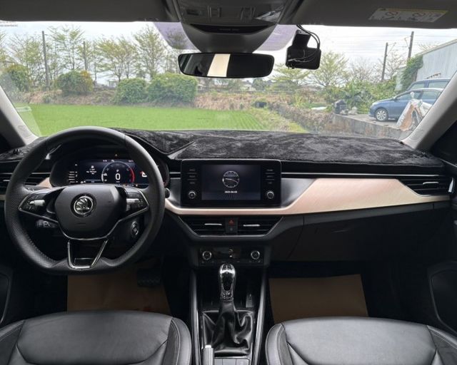 潔承汽車｜2022｜Kamiq｜1.0｜豪華動能版｜ACC跟車｜原鈑件｜只跑4萬2｜可認證  第14張相片