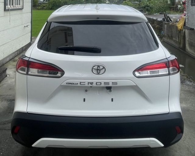 潔承汽車｜Corolla Cross｜1.8｜豪華版｜大空間｜全車原鈑件｜只跑7萬2｜已認證  第3張相片