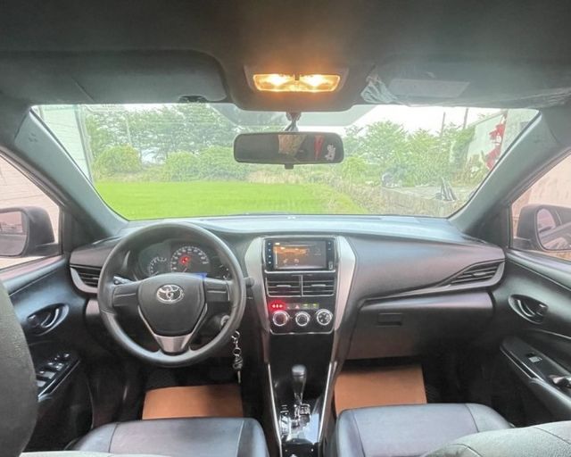潔承汽車｜YARIS｜1.5｜保值小車｜車美無事故｜實跑6.2萬公里｜已認證  第12張相片