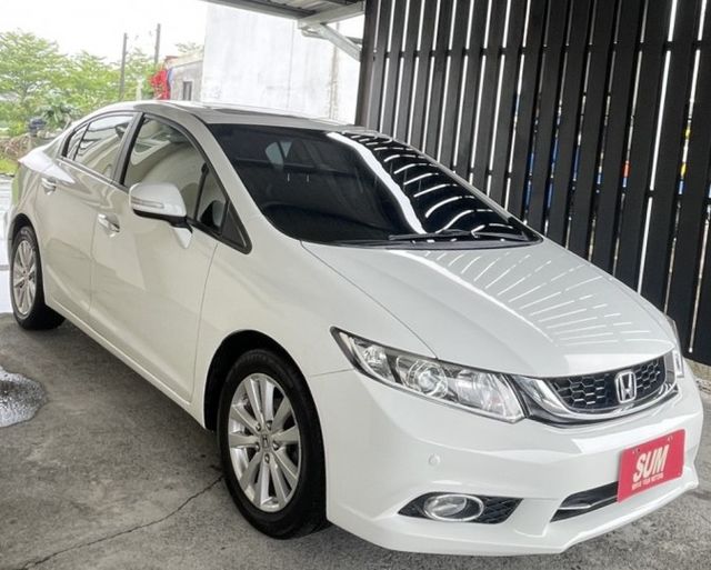 潔承汽車｜2016｜CIVIC｜9.5代｜1.8｜VTi-S版｜天窗｜安卓主機｜HID頭燈｜只跑7.2萬｜YES認證  第2張相片