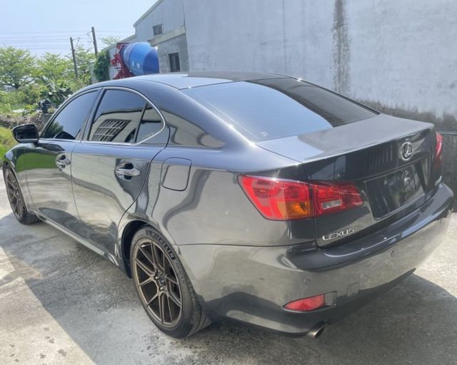 潔承汽車｜IS250｜2.5｜自然進氣｜208HP大馬力｜天窗｜i key免鑰｜電動椅｜全車原鈑件｜YES認證  第4張相片