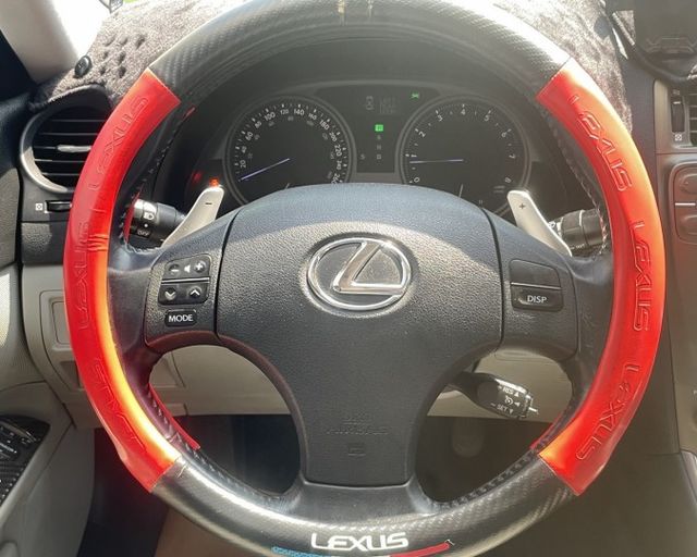 潔承汽車｜IS250｜2.5｜自然進氣｜208HP大馬力｜天窗｜i key免鑰｜電動椅｜全車原鈑件｜YES認證  第8張相片