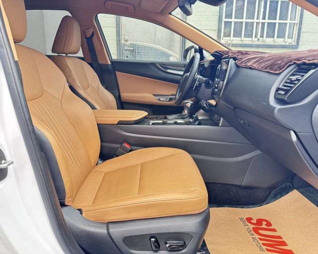 潔承汽車｜NX200｜2.0｜豪華版｜全新改款｜科技配備升級｜空間舒適提升｜全車原漆原鈑件｜只跑6萬4｜原廠保固中  第15張相片