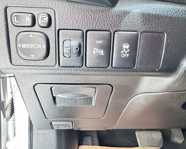 潔承汽車｜2017｜ALTIS｜1.8｜I KEY｜影音導航｜實跑12.7萬｜已認證  第10張相片