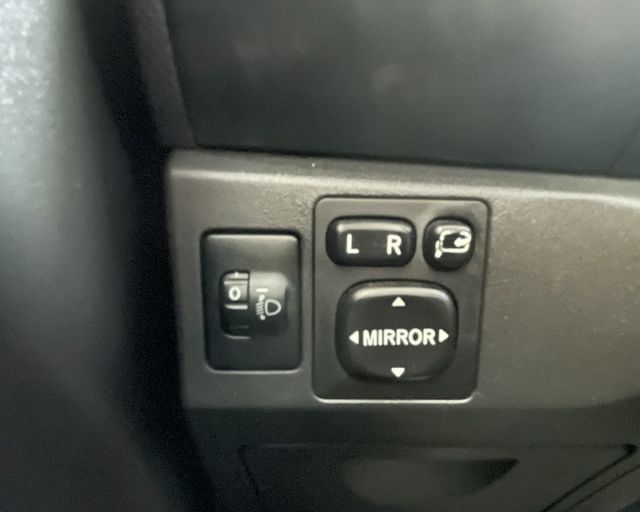 潔承汽車｜2012｜YARIS｜1.5｜原鈑件｜只跑13萬7｜已認證  第9張相片