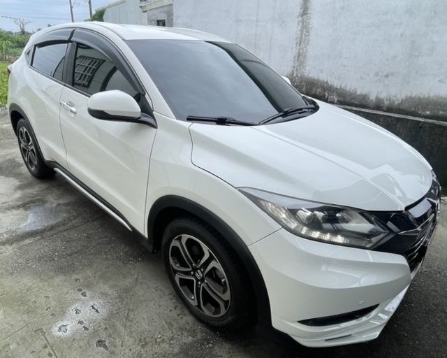 潔承汽車｜HR-V｜1.8｜S版｜省稅金｜原鈑件｜只跑13萬8｜可認證  第2張相片